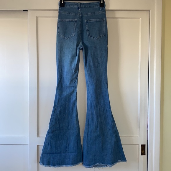 SHEIN high waist flare jeans - Picture 4 of 11